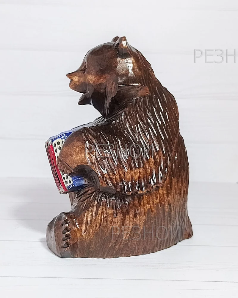Богородская игрушка. Мишка с гармошкой