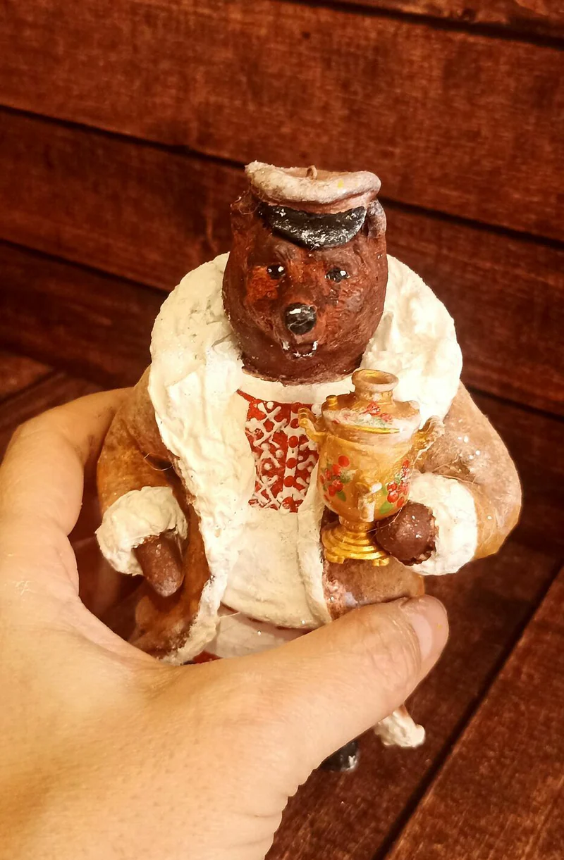 Медведь с самоваром
