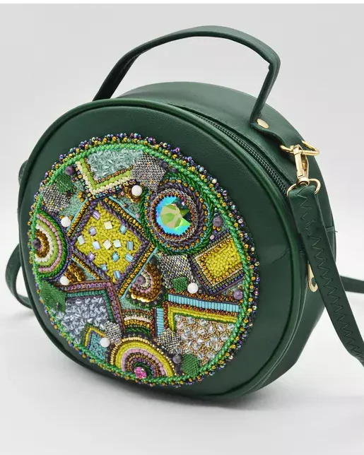 Сумочка с кристаллами Swarovski