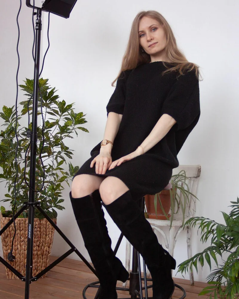 Платье Туника вязаное черное шерстяное и в пир, и в мир