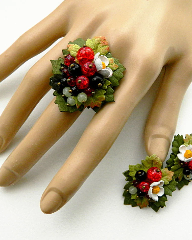 Серьги из натуральной кожи Ягодный микс, смородина