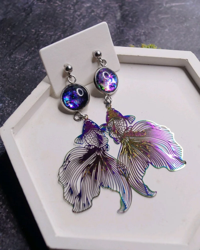 Серьги космические рыбки
