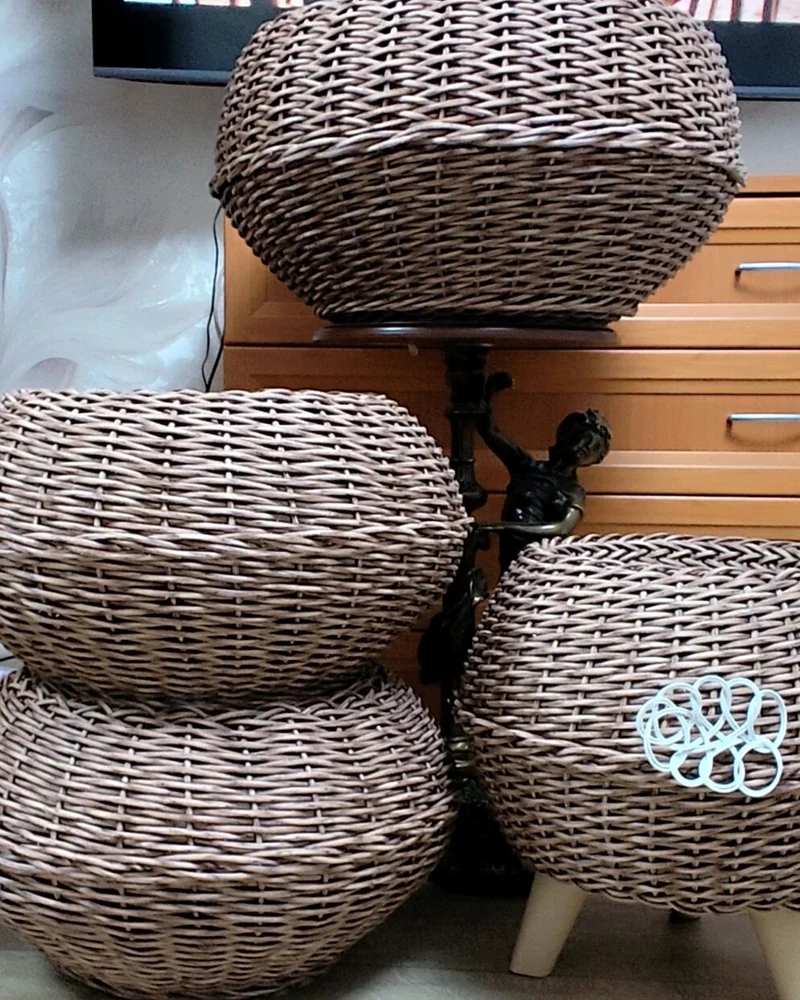 Кашпо из ротанга