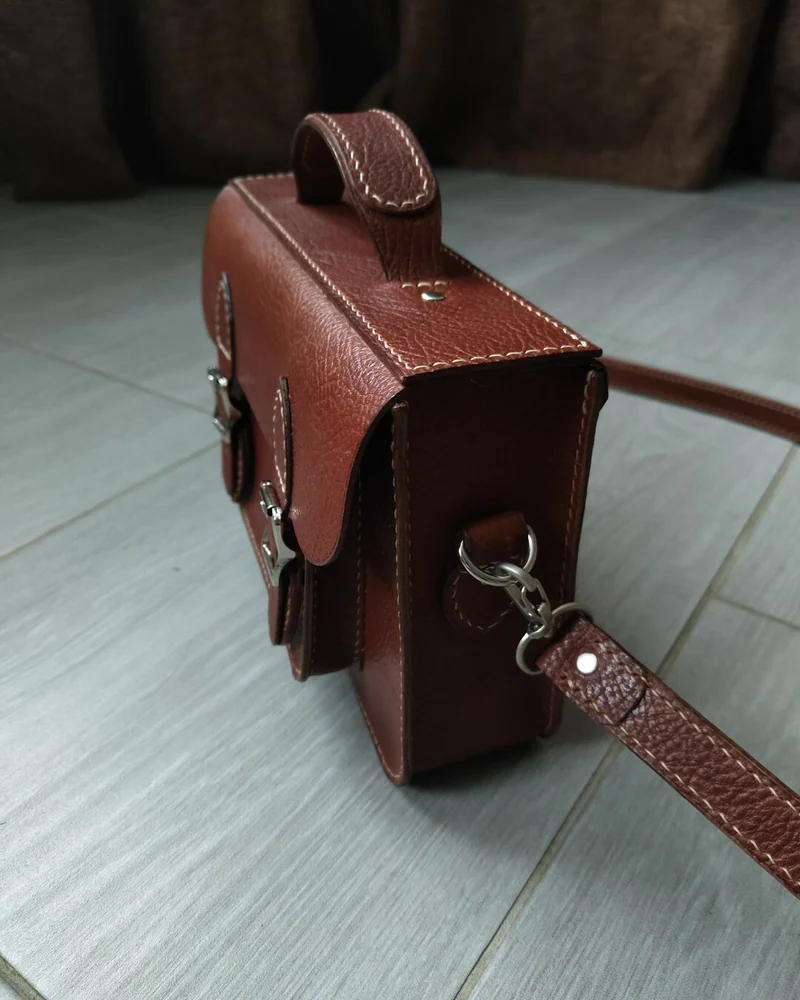 Классическая сумка Satchel bag — коричневый