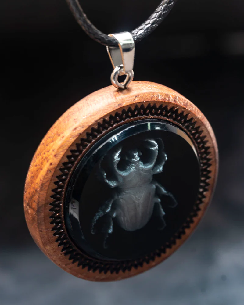 Кулон Silentium lucis