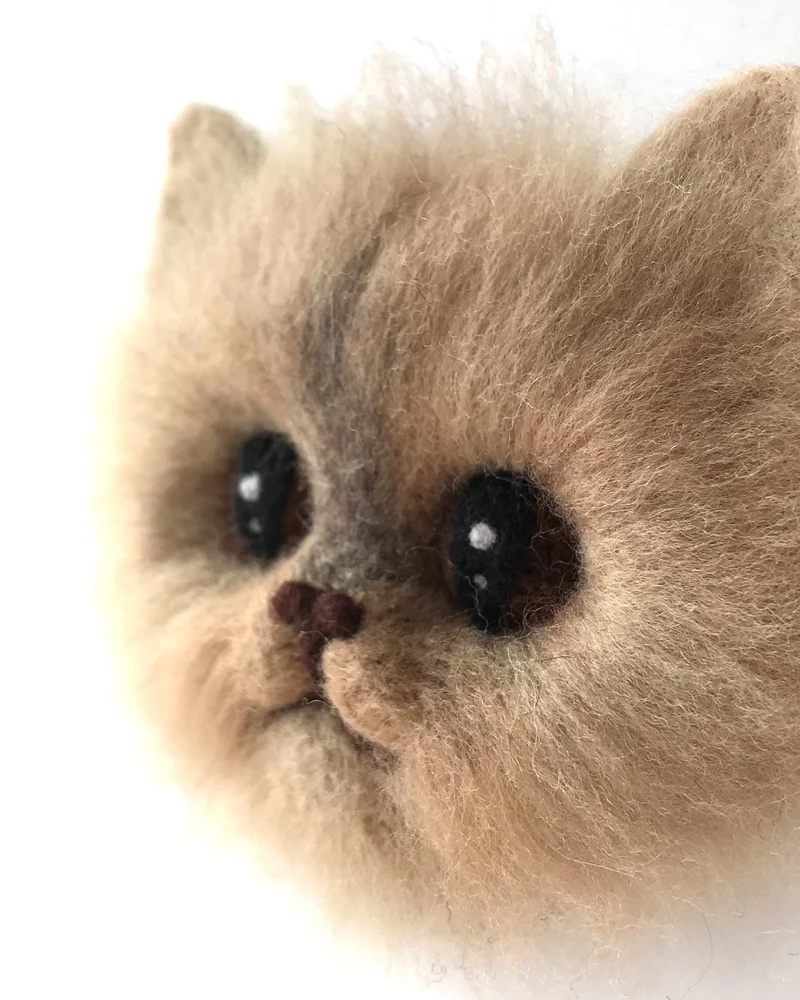 Кото брошки, валяные брошки котики