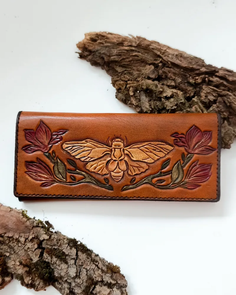 Кошелёк «Cicada» с тиснением