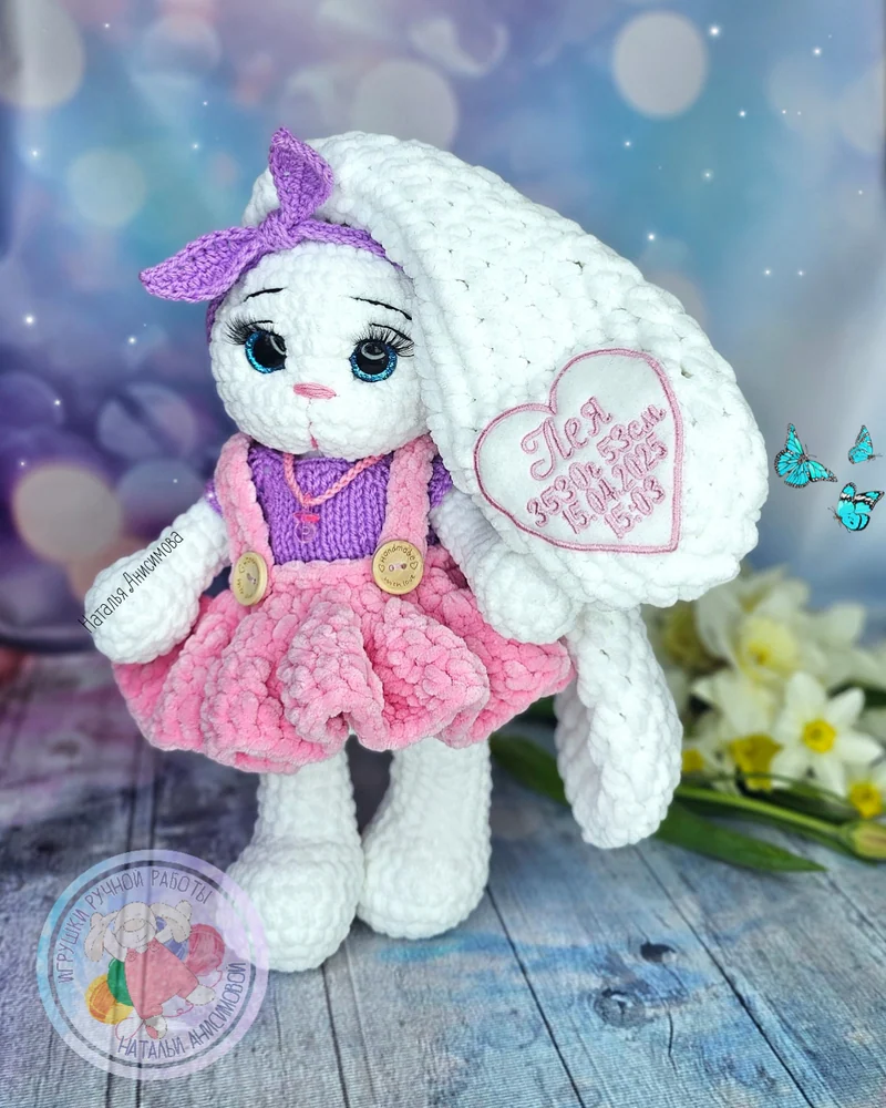 Игрушка с метрикой, вязаная игрушка зайчик — Белая
