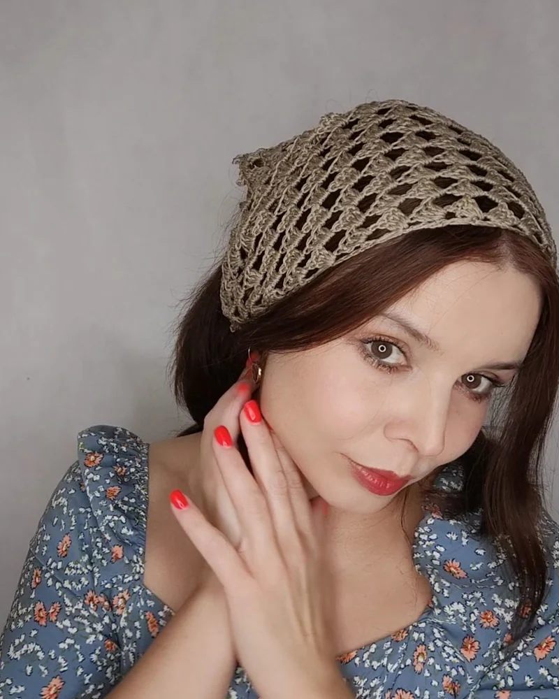 Ажурная косынка крючком из хлопка Белый