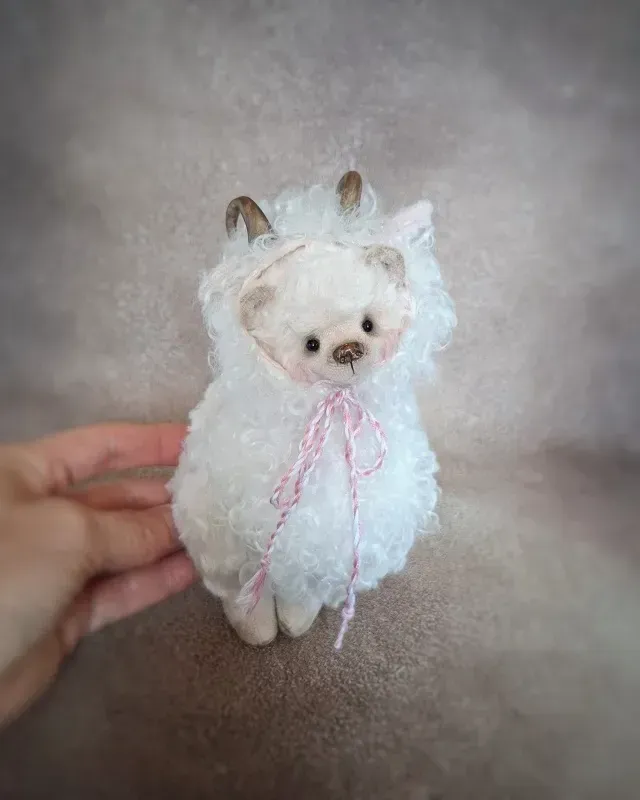 Мишка Тедди Стеша, белый, 16 см