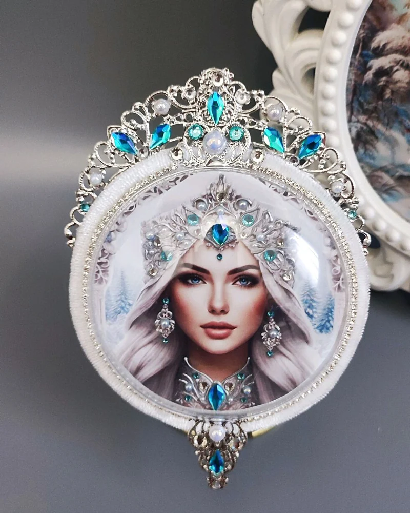 Ёлочная игрушка медальон