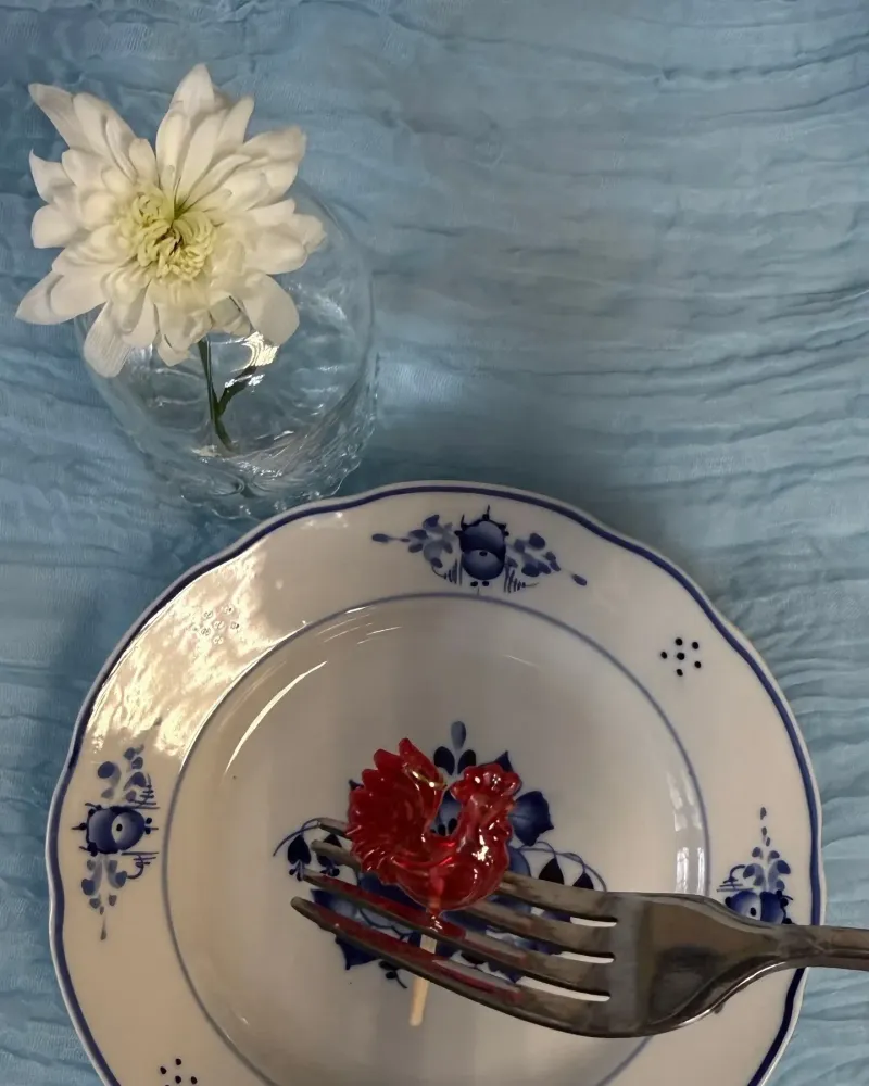 Красные кулоны «Русский стиль»