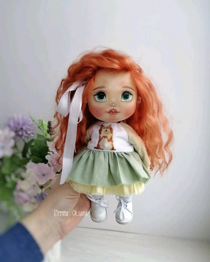 Интерьерная текстильная кукла в зелёном платье — Зелёное платье