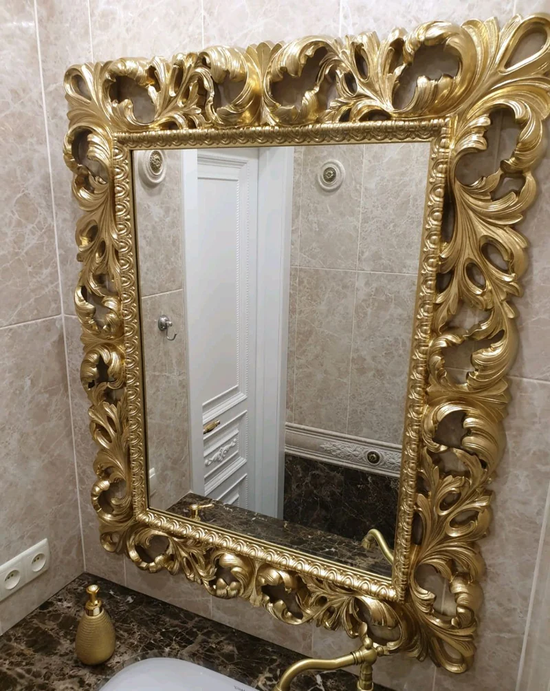 Зеркало настенное в резной раме (золото) — Основной