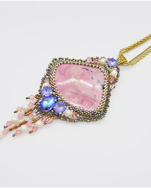 Кулон с родонитом и Swarovski
