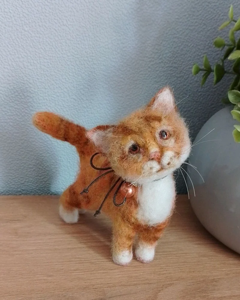 Котики. Войлочная миниатюра