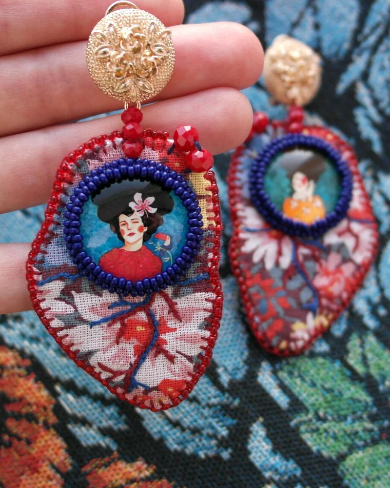 Серьги с кабошонами, красно-синие — Серьги с кабошонами, красно-синие