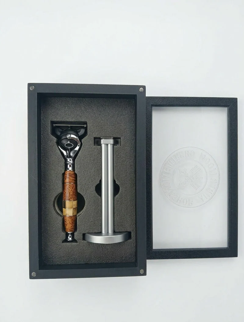 Amber & Wood LUX