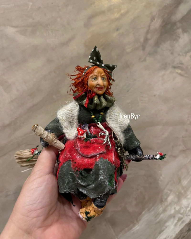 Ватная ёлочная / интерьерная игрушка Баба Яга