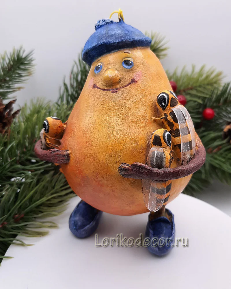 Ёлочная игрушка «ГРУША С ОСАМИ»