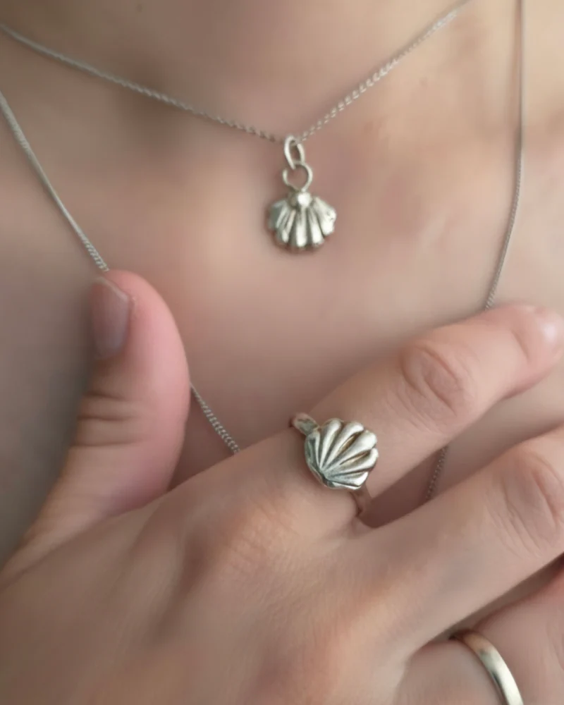 Кольцо серебряное 925 пробы — Ракушка