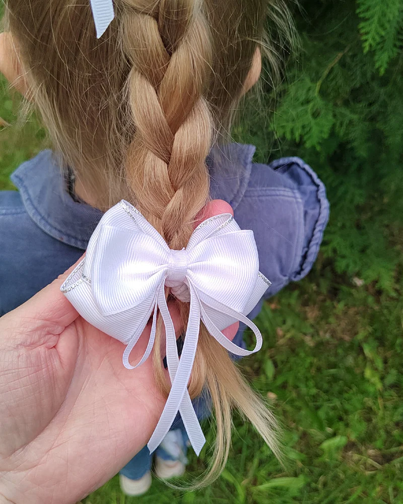 Школьные бантики