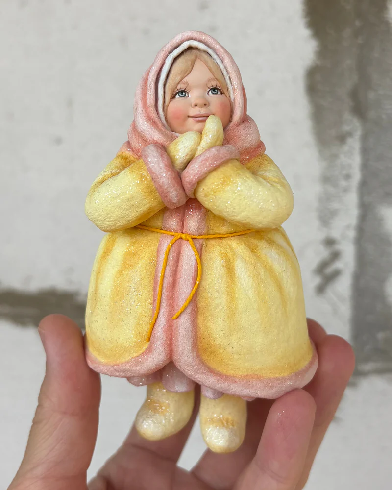 Мия — ватная ёлочная игрушка — Основной