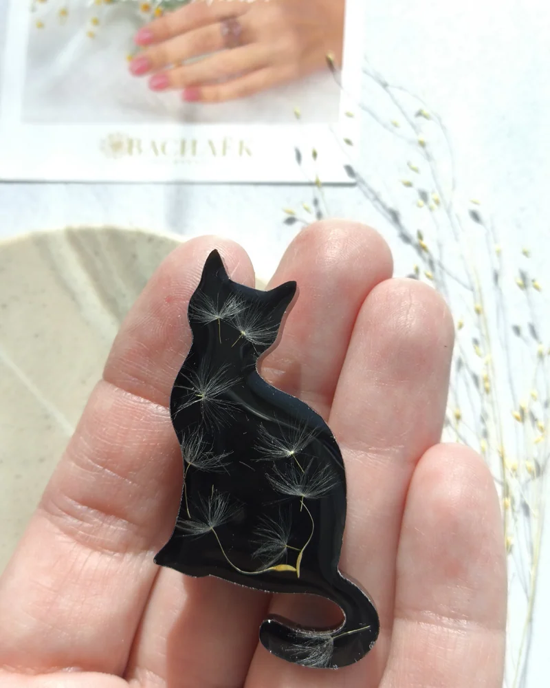Брошь кошка