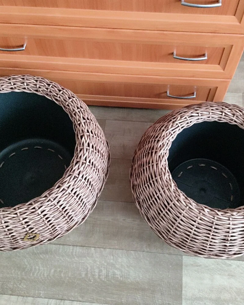 Кашпо из ротанга