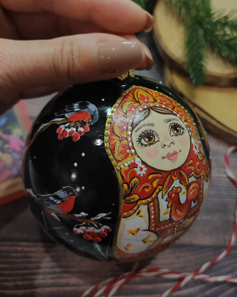 Ёлочный шар "Матрёшка"