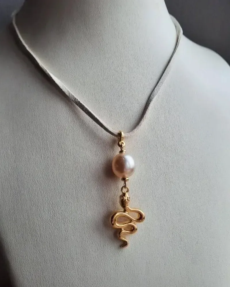 Комплект со змейками, чокер и серьги — Металл