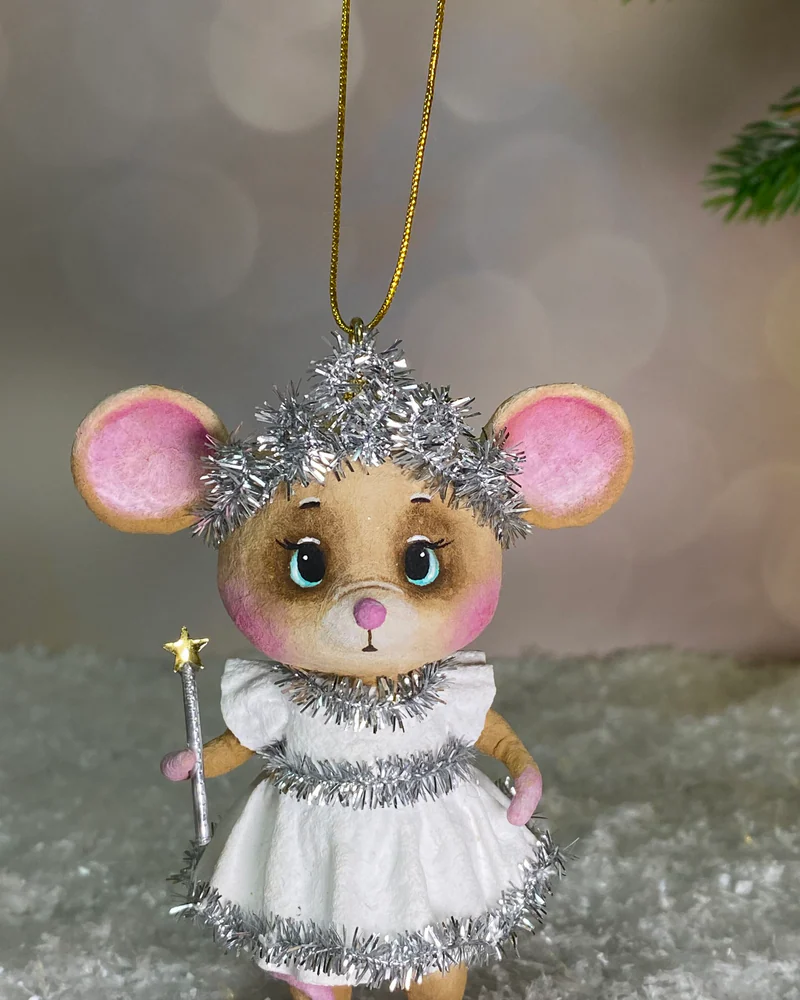 Ёлочная игрушка «Мышка снежинка»
