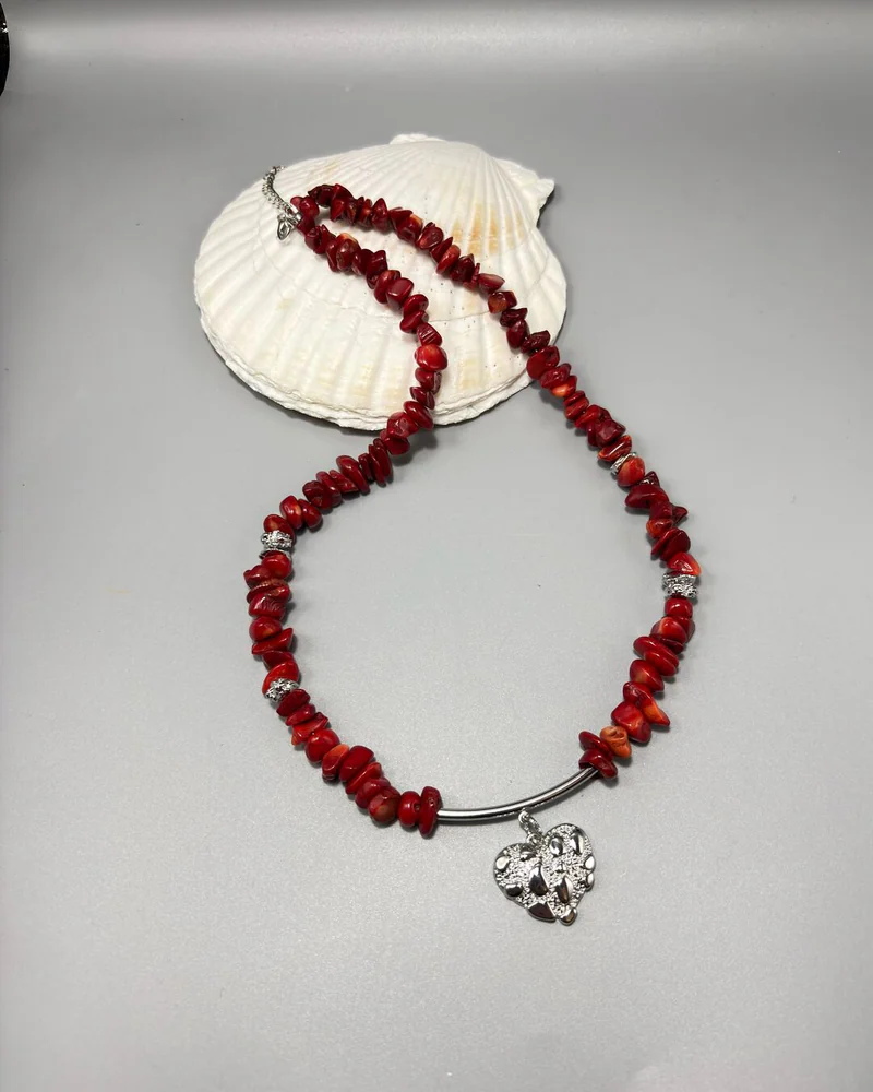 Колье из коралла. Сердце океана — красное