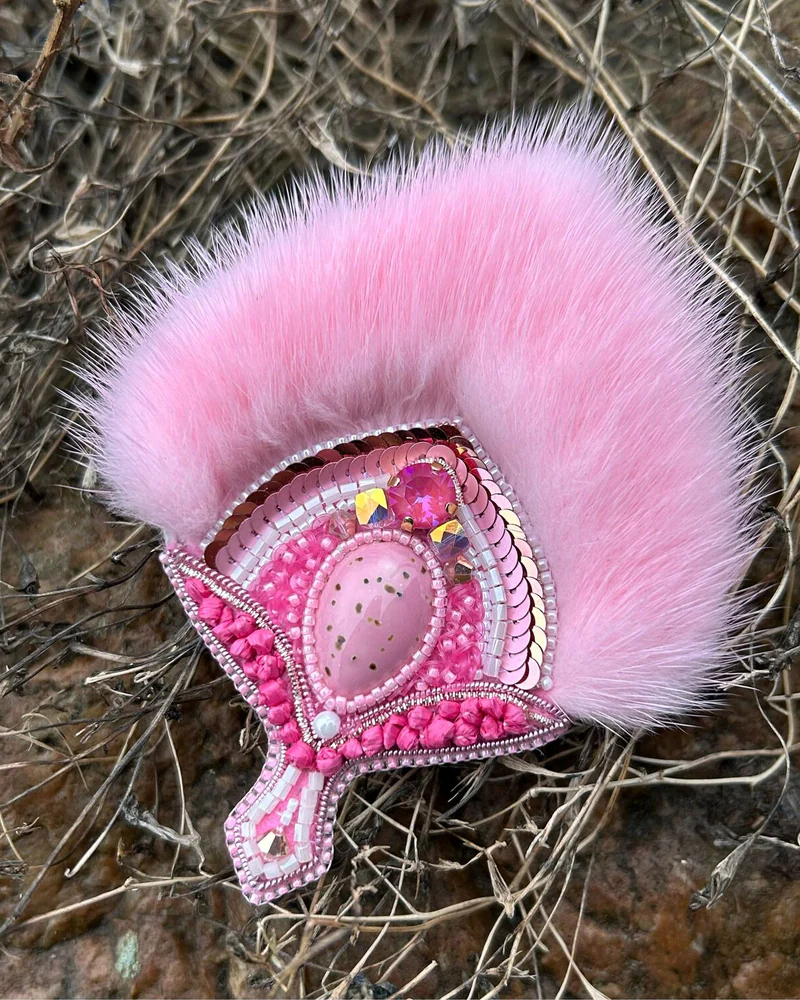 Брошь перо, с мехом норки, розовый
