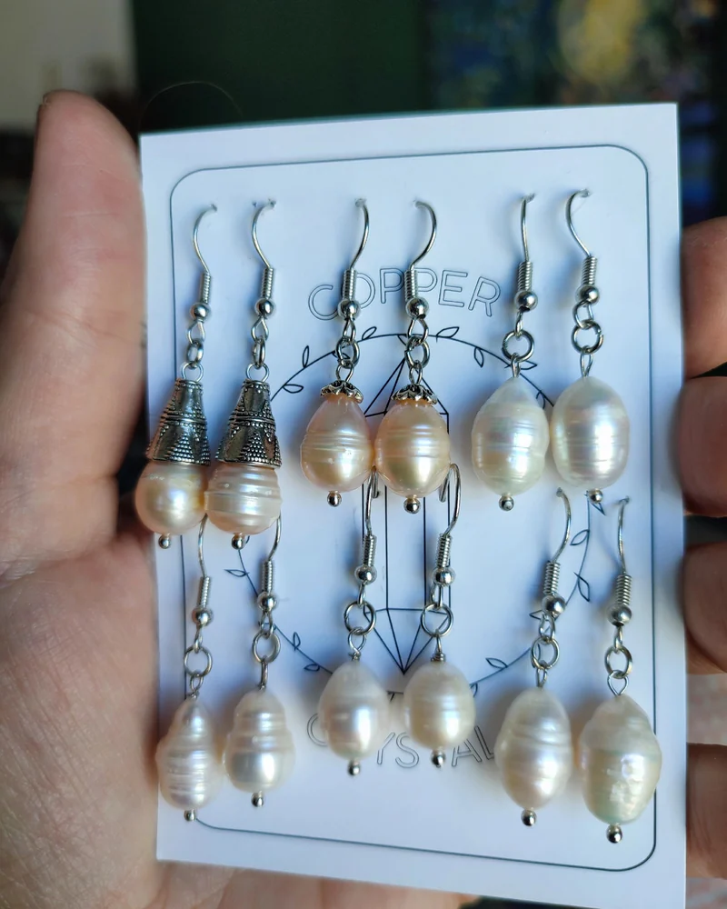 Серьги из натурального жемчуга, белые