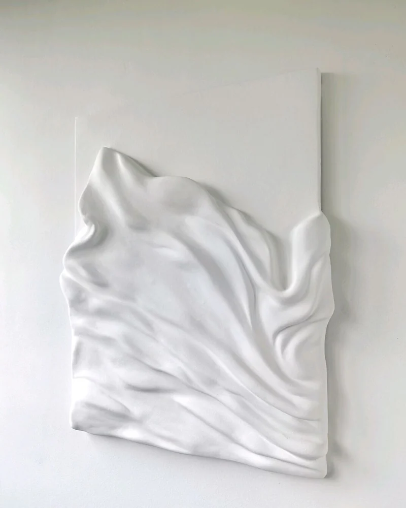 Гипсовый барельеф Складки, 40*60см