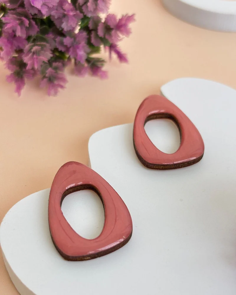 Серьги женские.Деревянные серьги