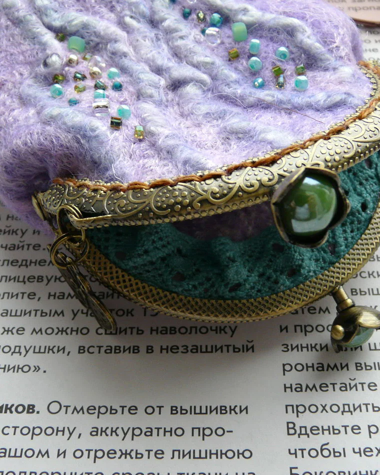 Футляр для очков женский, расшит бисером. Подарок женщине