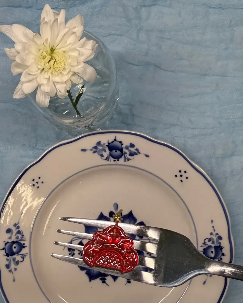 Красные кулоны «Русский стиль»