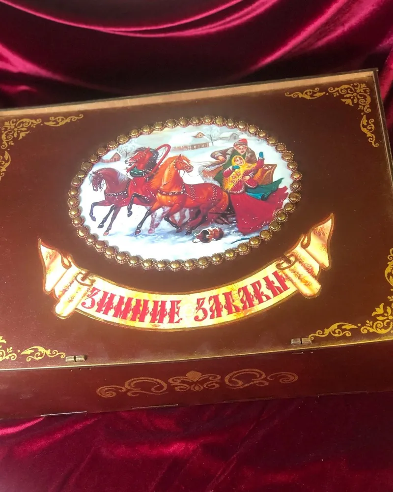 Коллекция новогодних игрушек «Зимние забавы» — Бордовый — Бордовый