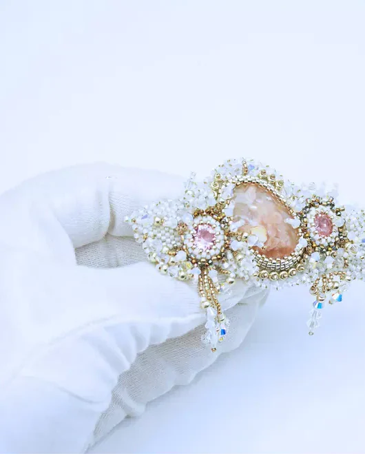 Заколка с агатом и Swarovski ручной работы