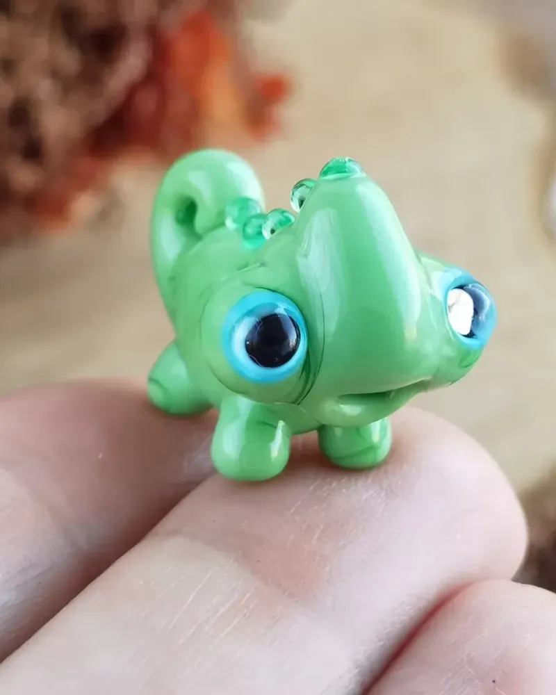 Стеклянная фигурка «Хамелеон» — Зелёный