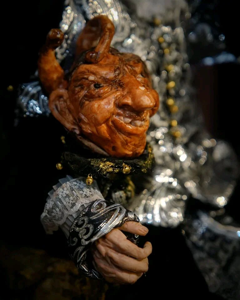 Маска правды Роль Шута