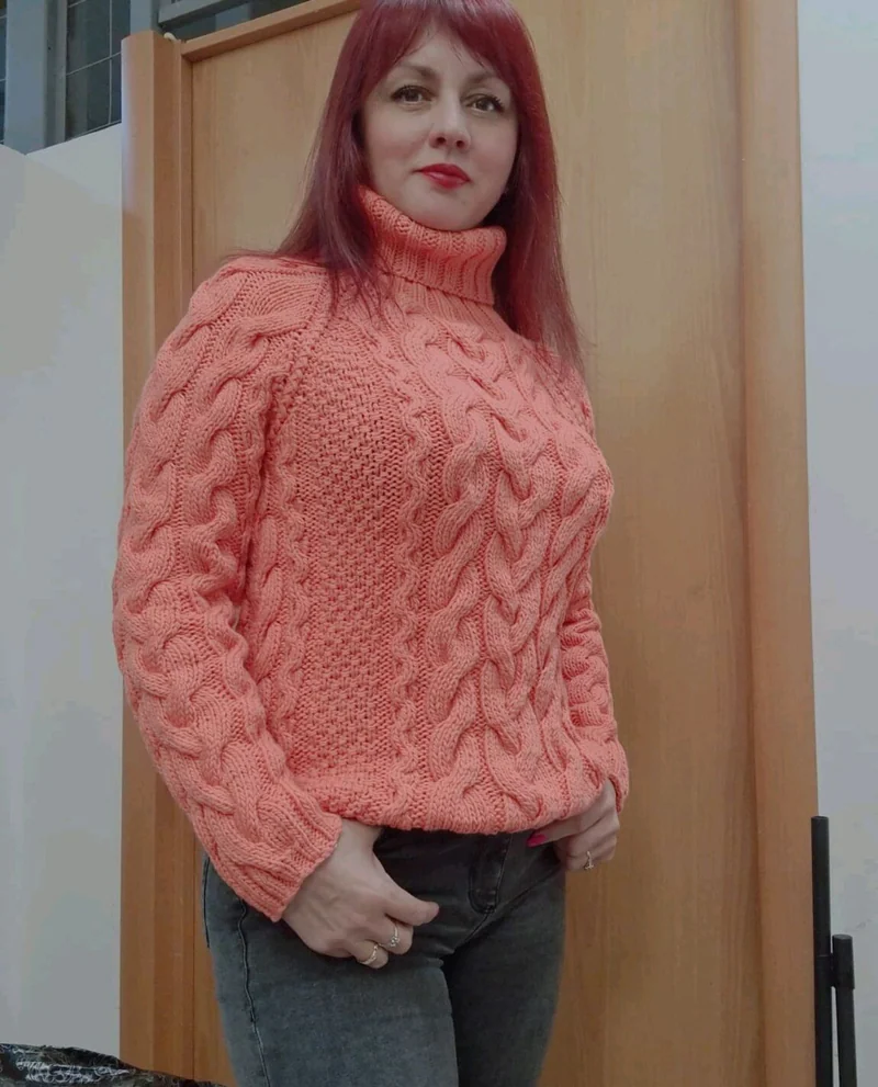 Свитер ручной работы Уют