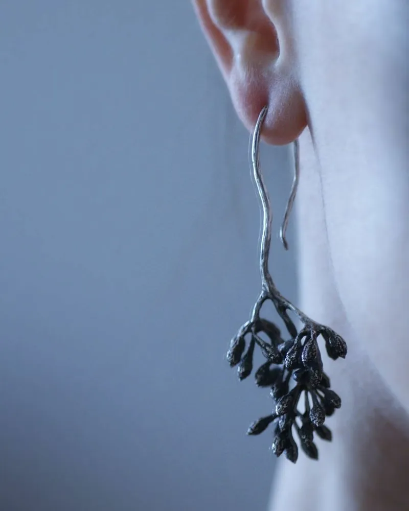 Длинные серьги "Olive" — серебристый — Серебристый