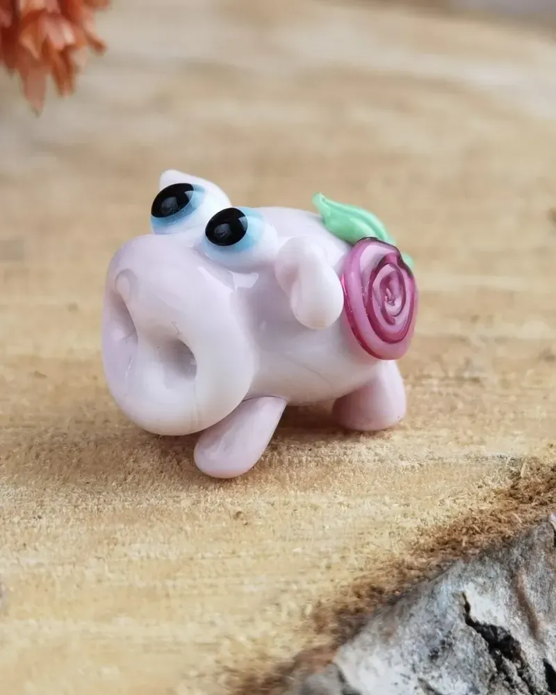 Стеклянная фигурка «Свинка» — Пара, Розочка
