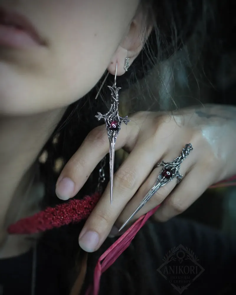 Серьги Огненных Мечей