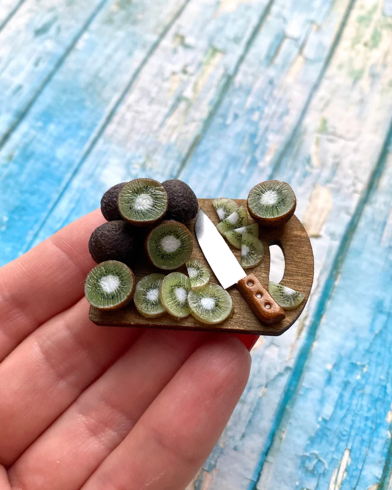 Кукольная Миниатюра «Киви 🥝»