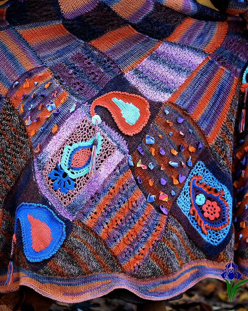 Пальто "Карамель" из коллекции "Пейсли".