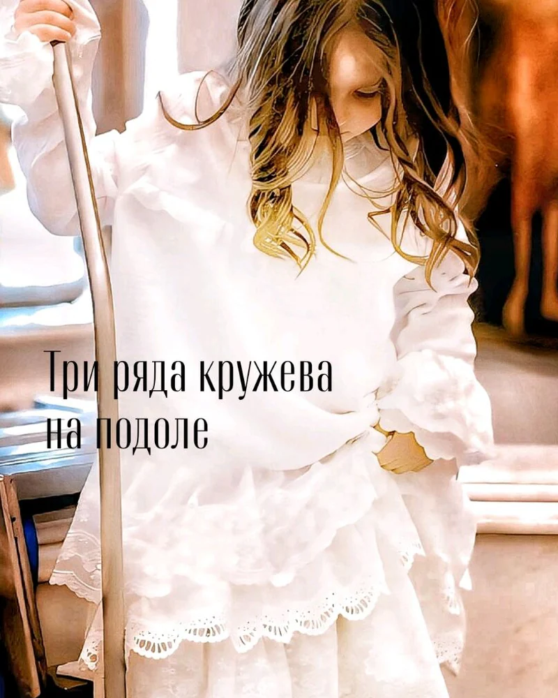 Платье на крестины — красный цвет